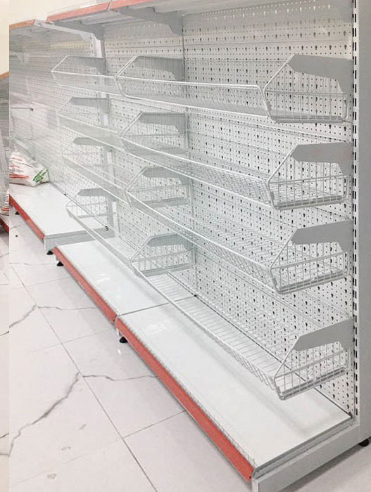 Kệ áp tường siêu thị giỏ mỳ