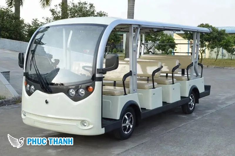 Xe điện 13 chỗ sở hữu thiết kế đẹp mắt